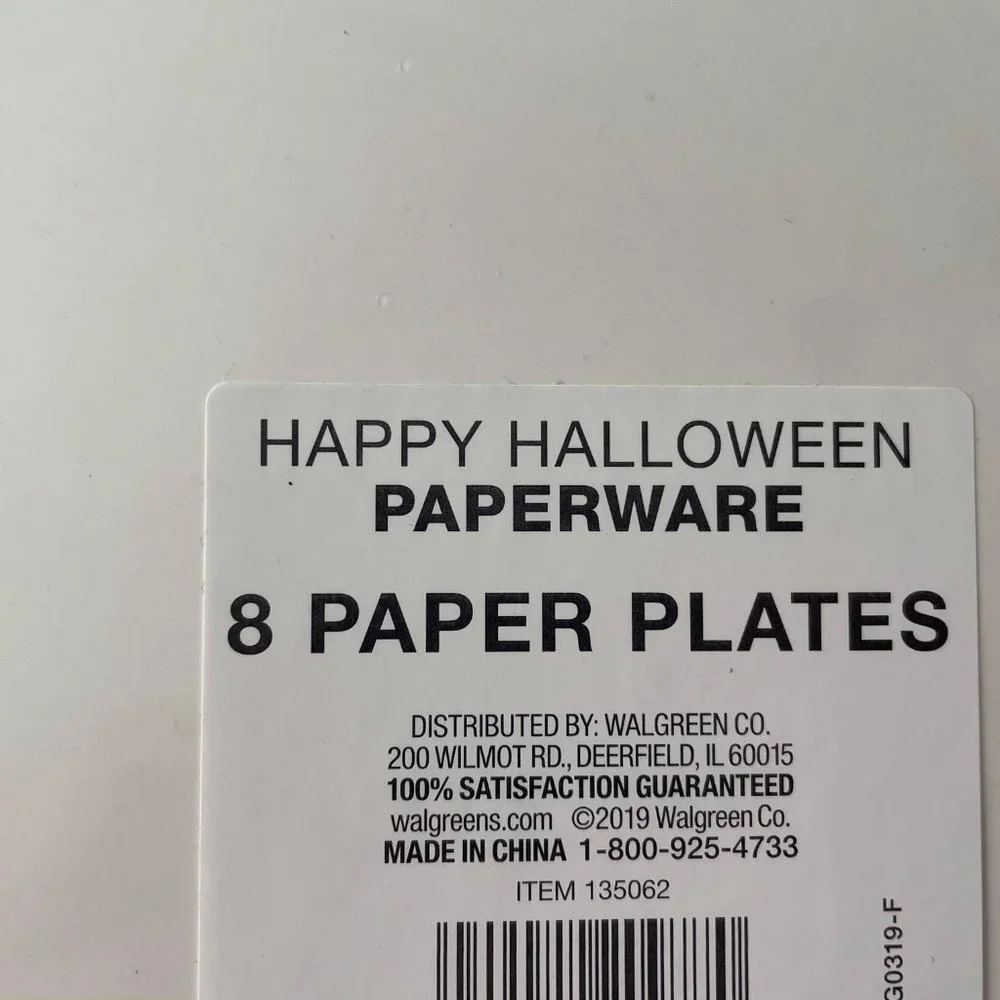NWT- Set of 5 (8 plates each) Halloween Paper Plates